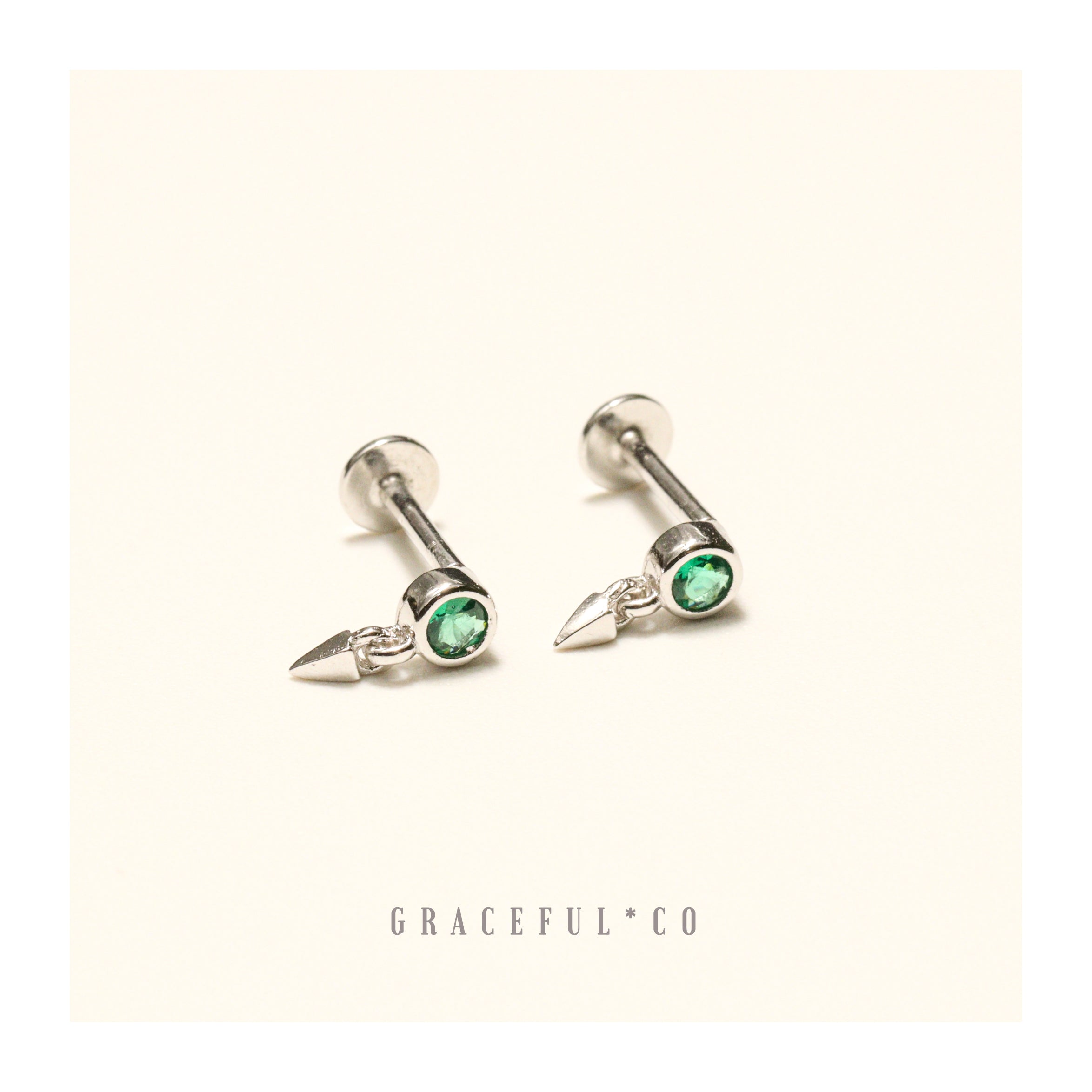 Emerald Sparkle Pyramid Flatback Earrings