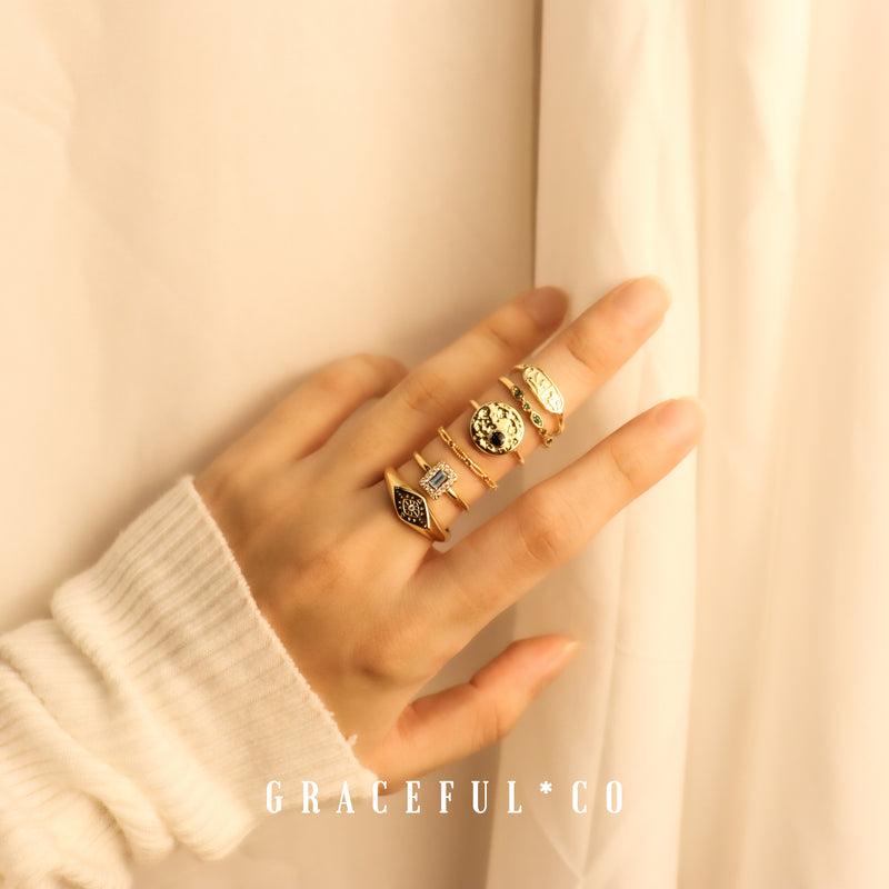 Ariela Ocean Pave Ring - Gracefulandco