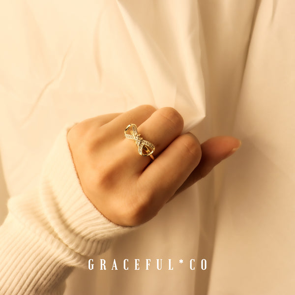 Sparkly Ribbon Pave Ring - Gracefulandco