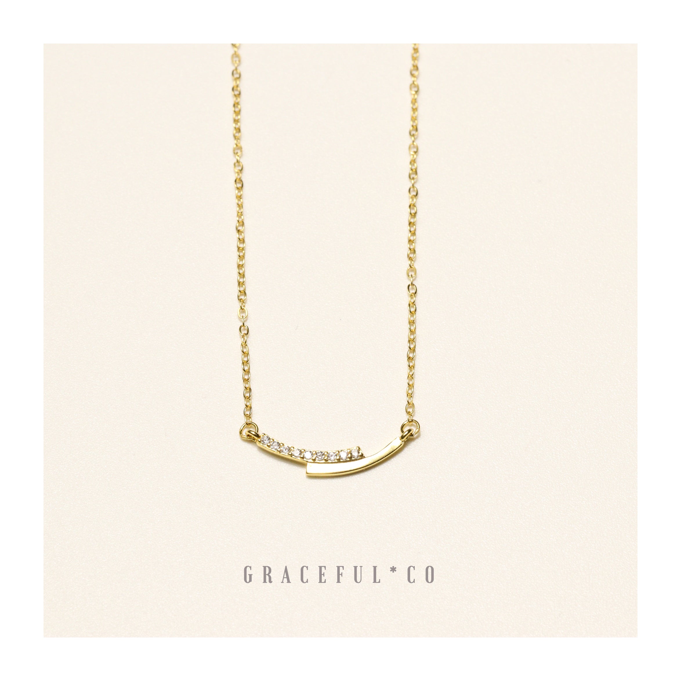 Vera Smile Necklace