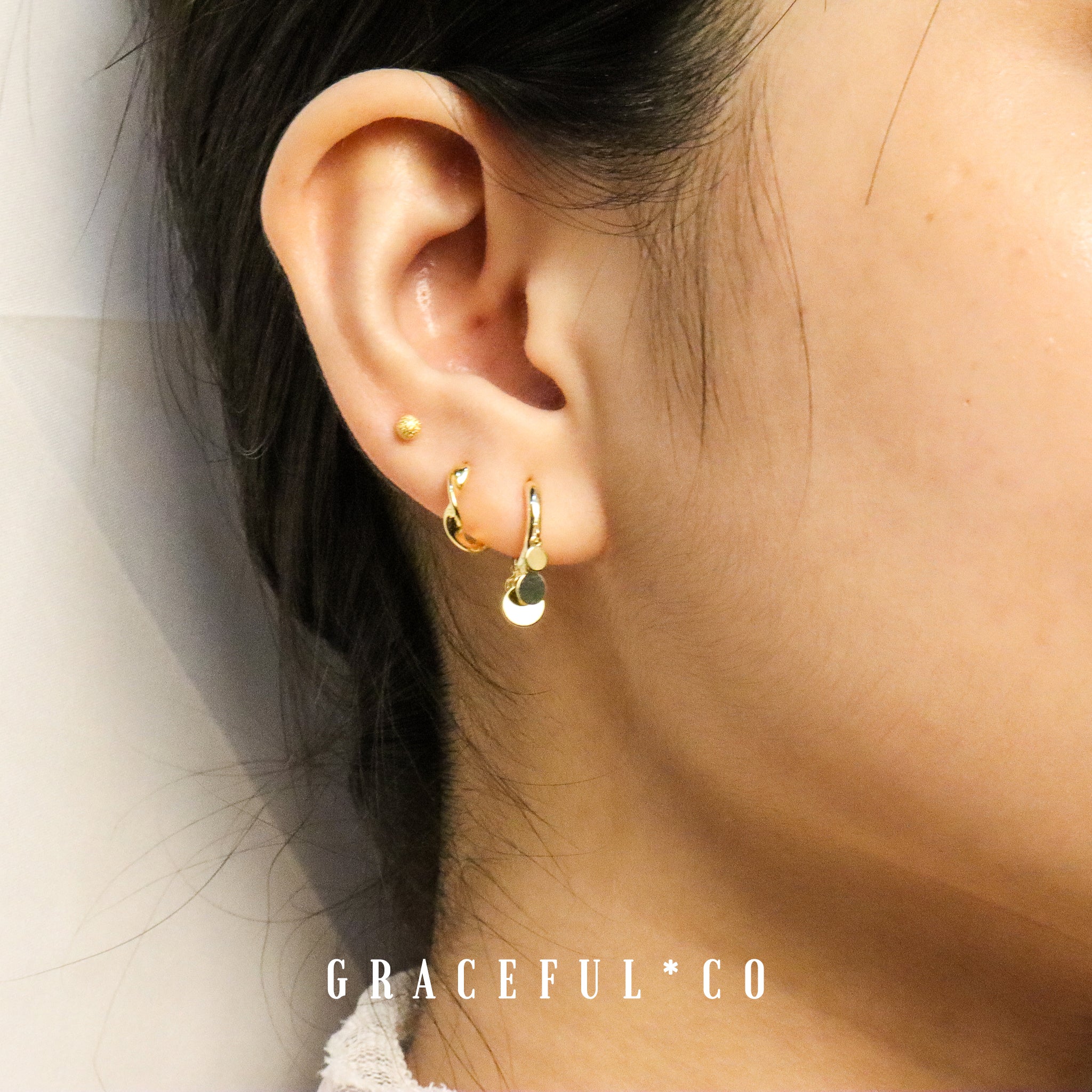Minimalist Winding Huggie Earrings - Gracefulandco