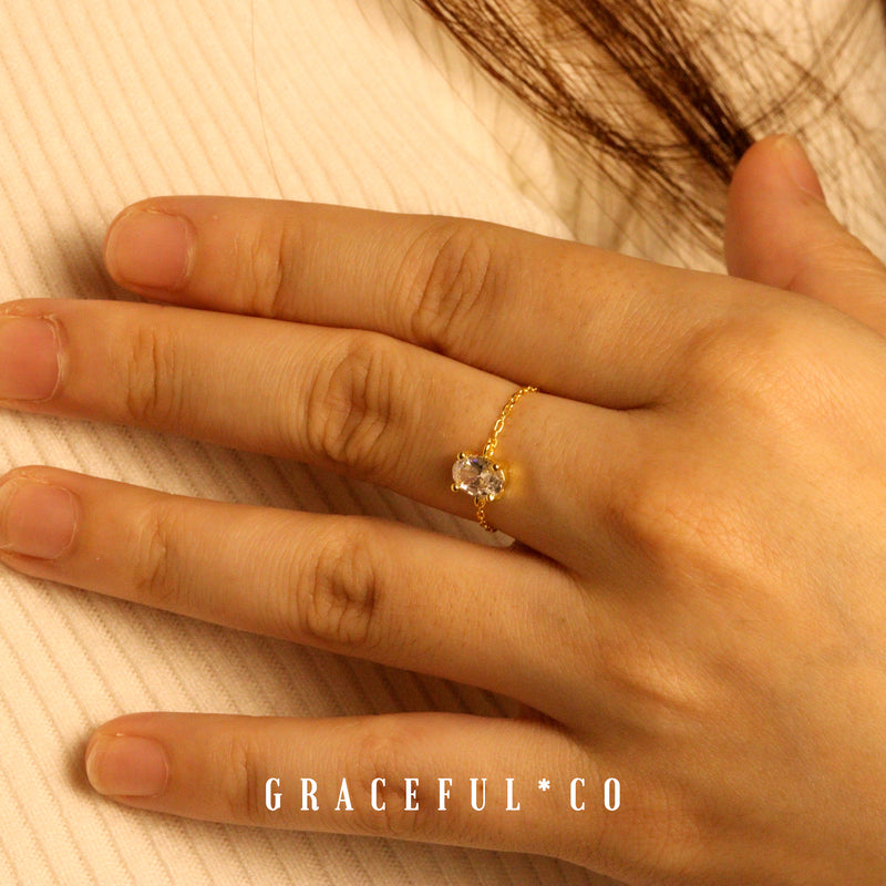 Golden Diamond Radiance Chain Ring - Gracefulandco