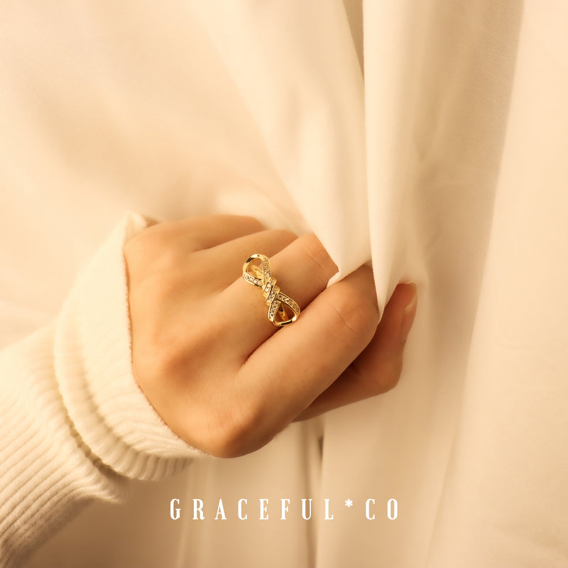 Sparkly Ribbon Pave Ring - Gracefulandco