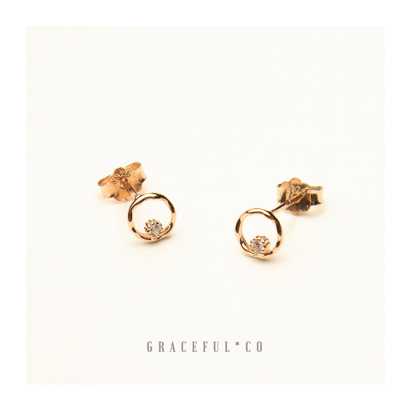 Space Heart Stud Earrings - Gracefulandco