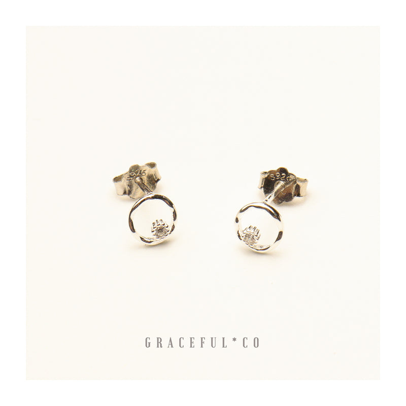 Space Heart Stud Earrings - Gracefulandco