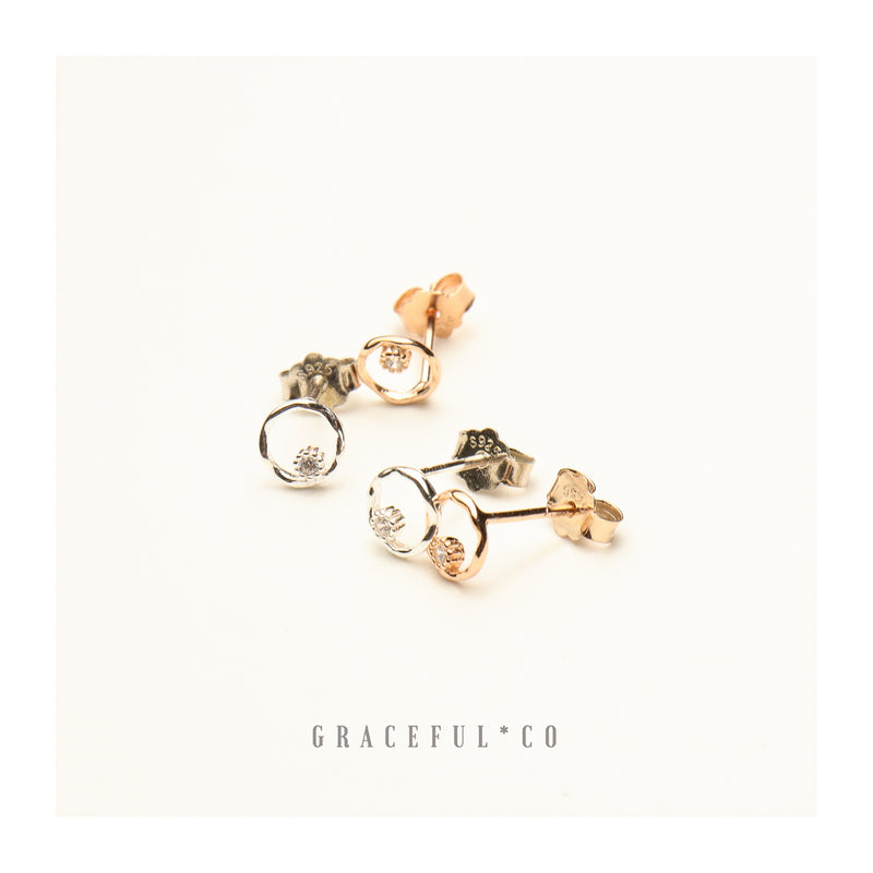 Space Heart Stud Earrings - Gracefulandco