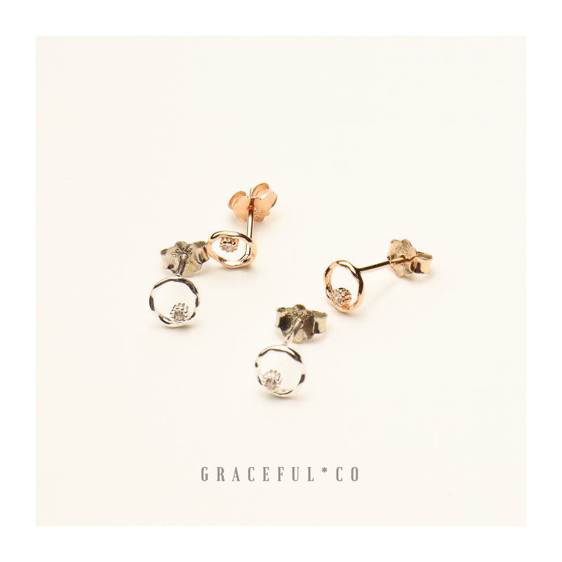 Space Heart Stud Earrings - Gracefulandco