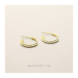 Roman Triangle Hoop Earrings - Gracefulandco